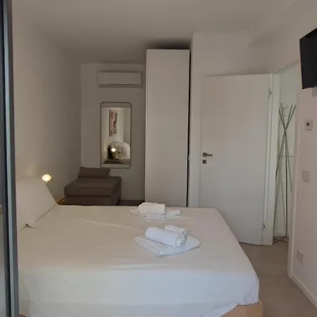 Marisabella 9 * Μπάρι